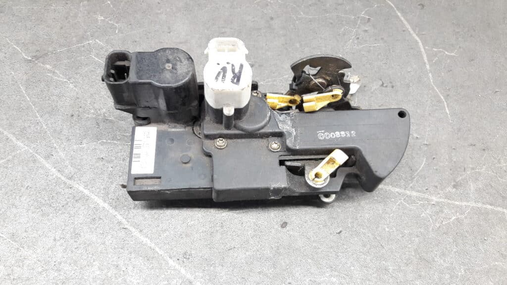 16637560 zamek drzwi przod prawy opel frontera b 00r 2+2 piny