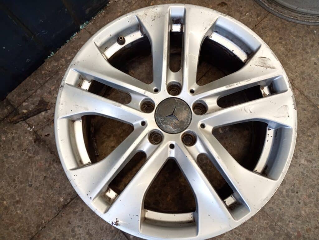 a2044017502 Felga aluminowa  7.5jx17h2 ET47 R17 5X112   MERCEDES 204