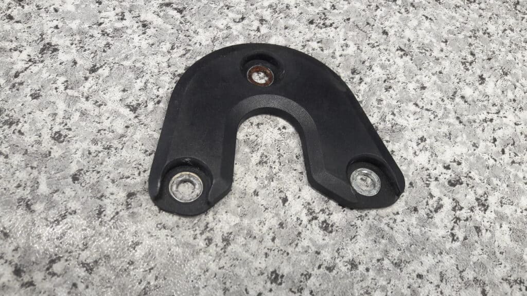 13131730 oslona zamka prawy przod opel meriva A