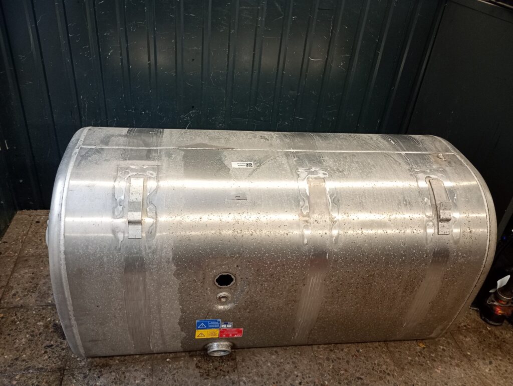 44c547bd3504621171f245fc634a68ff