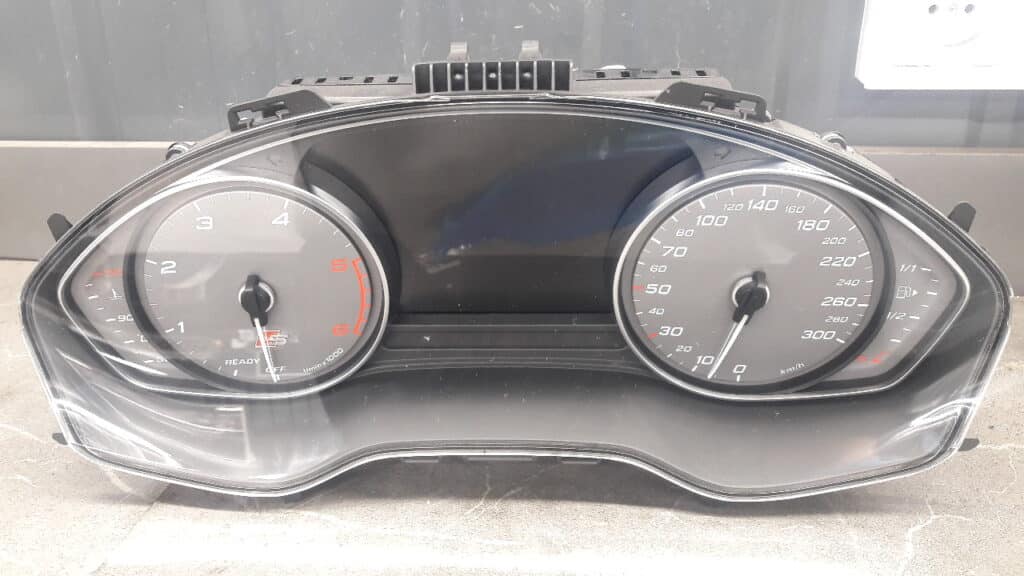 8W5920777P licznik zegary audi a4 s4