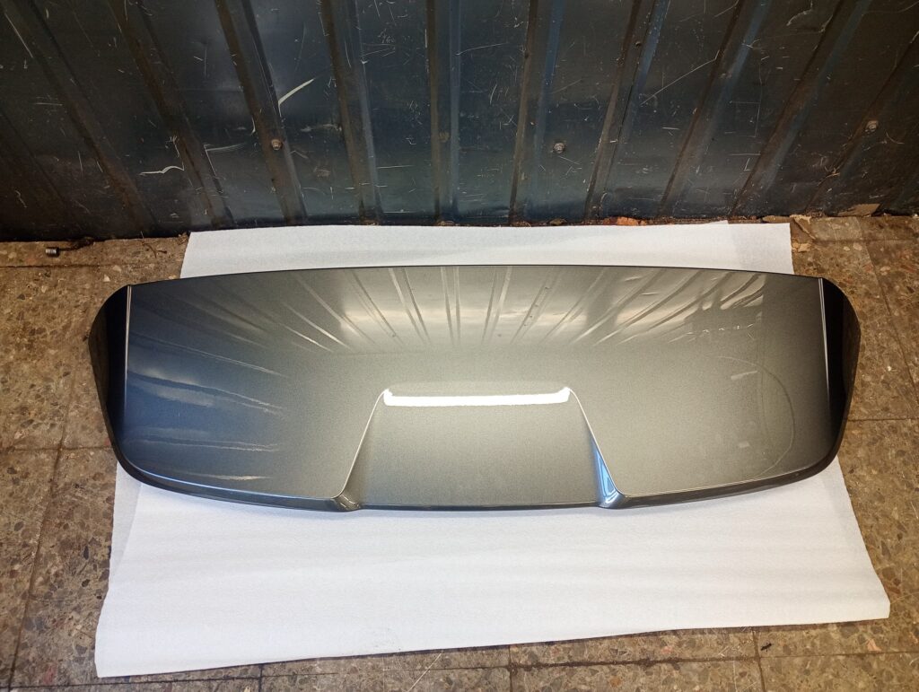 8y4827933A 8y4827917a Spojler klapy tył S-Line  STOP Audi A3 S3 8Y szary Nowe LZ7S