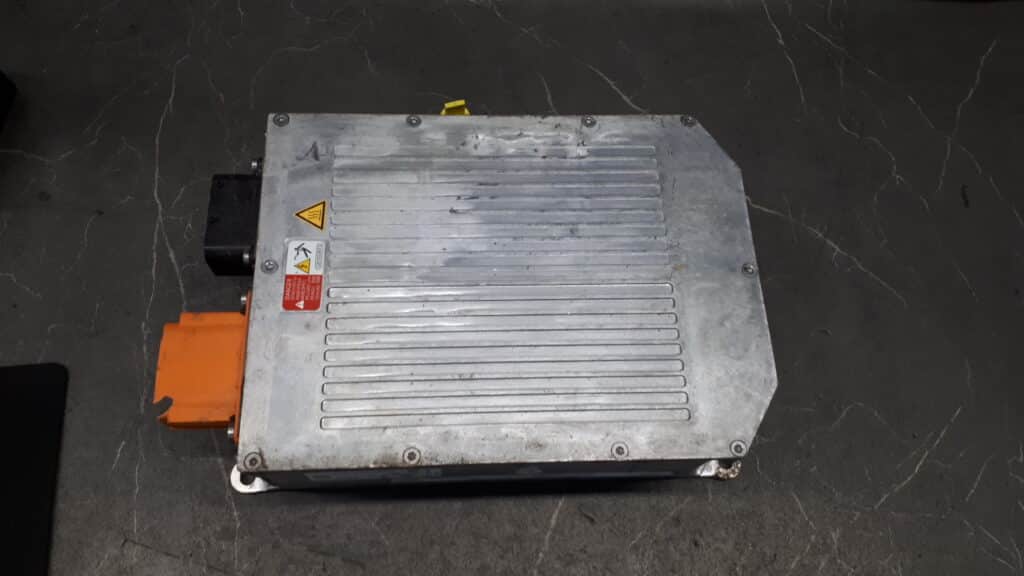 5qe915681s modul chlodzenia ladowarka audi a6 c8