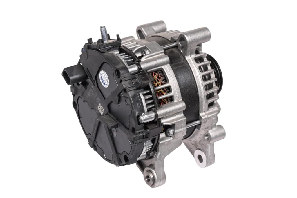 A0009061504 Alternator Mercedes A000 GLB A160