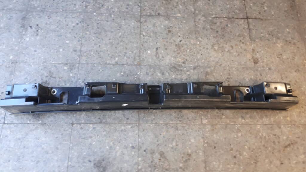 7E0807305e belka tył vw transporter t5 lift t6 10-20r