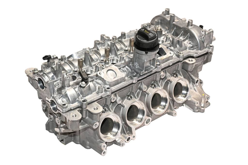 A1390108603 Glowica silnika mercedes A139 GT SL 4,3 C63 AMG