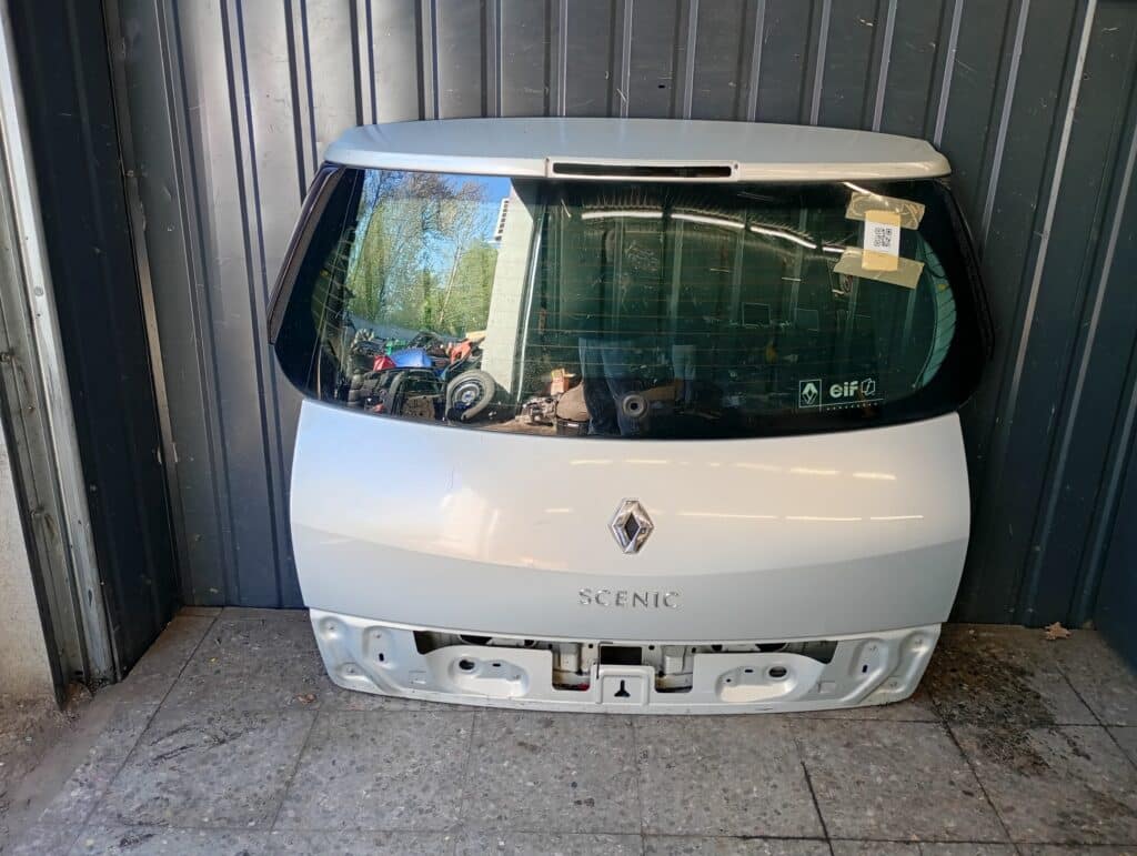 Klapa bagaznika Renault Scenic II srebrna