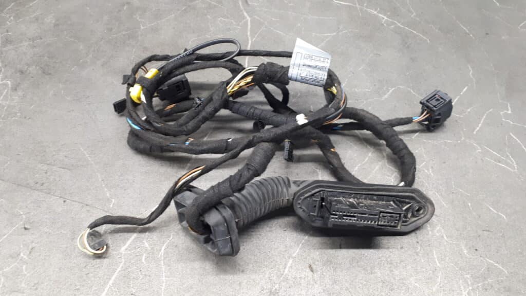 83783399 instalacja drzwi prawy tyl bmw e46