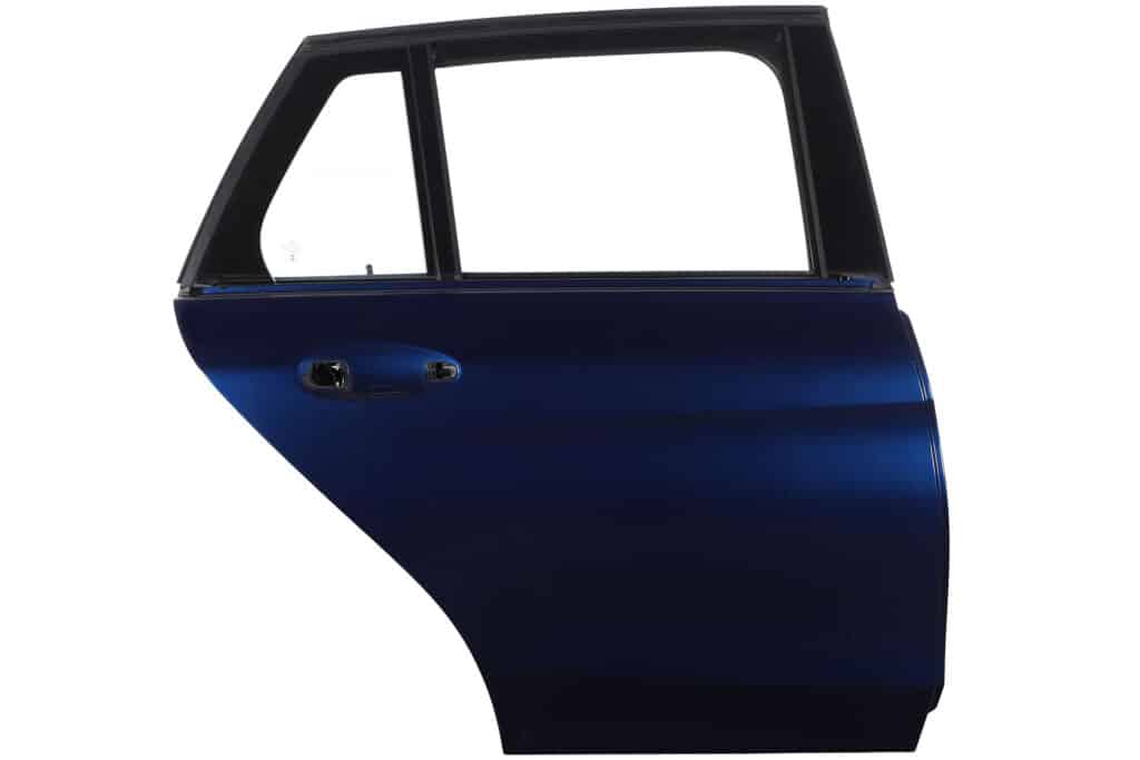 A2057300405 Drzwi prawy tyl Mercedes W205 A205 Amg 896 Brillantblau kombi