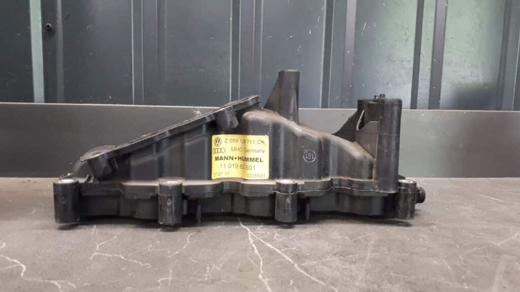 z059129711ck kolektor ssacy AUDI A6 C6 3.0 TDI