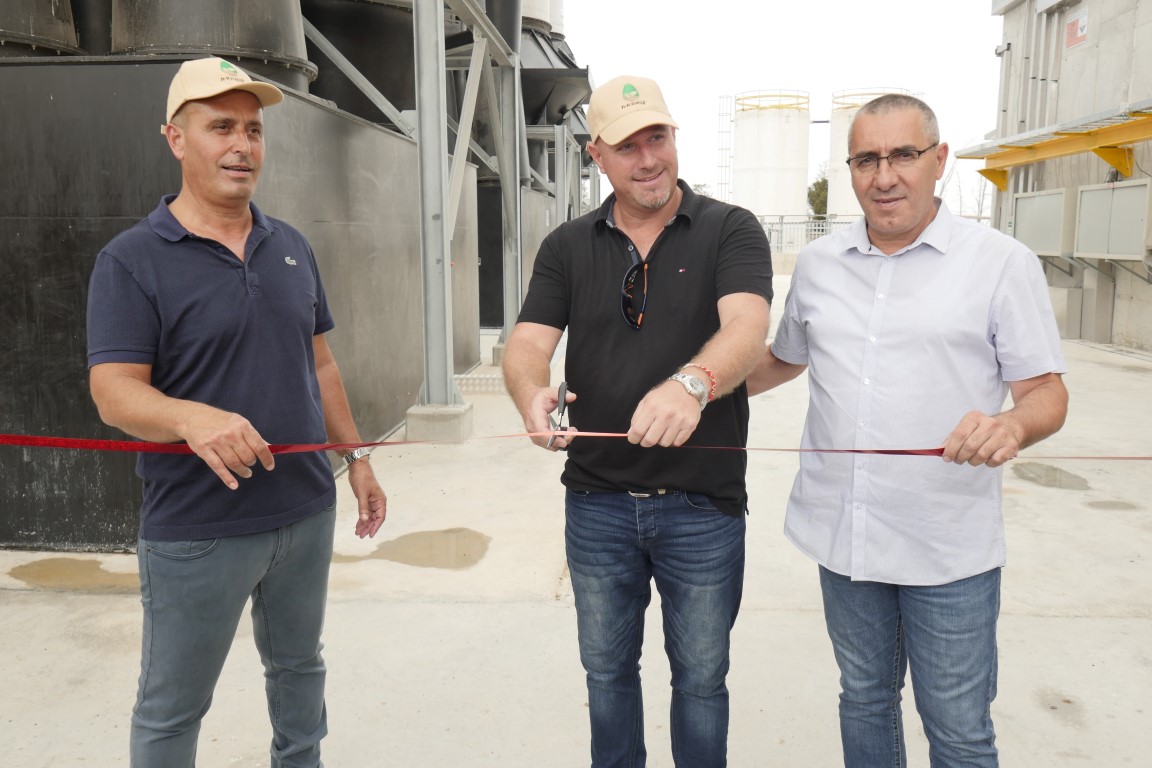 מתקן טיהור אוויר הגדול בישראל נחנך במפעל עוף הנגב