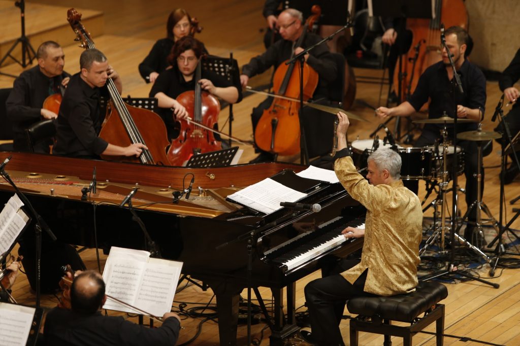 קונצרט החמישי בסדרה הקלאסית הקלה "צלילים מהגלובוס" של הסינפונייטה הישראלית באר שבע