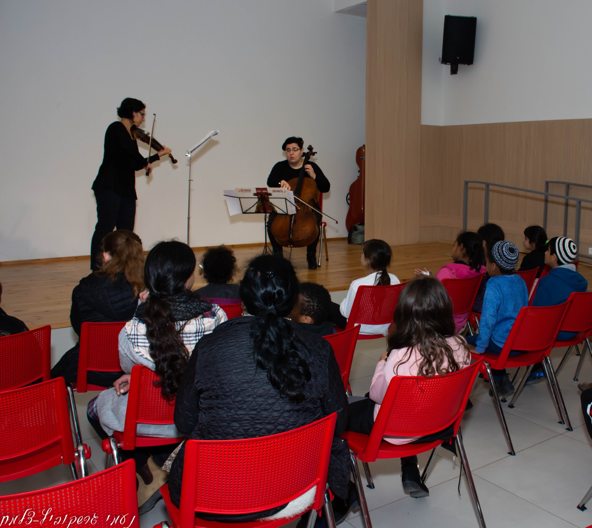 חוויה מוסיקלית: הנגשת המוסיקה הקלאסית לילדים ונוער בסיכון