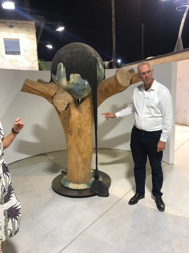 כששגרירנו בברזיל מתאהב באמנות מתוצרת באר-שבע