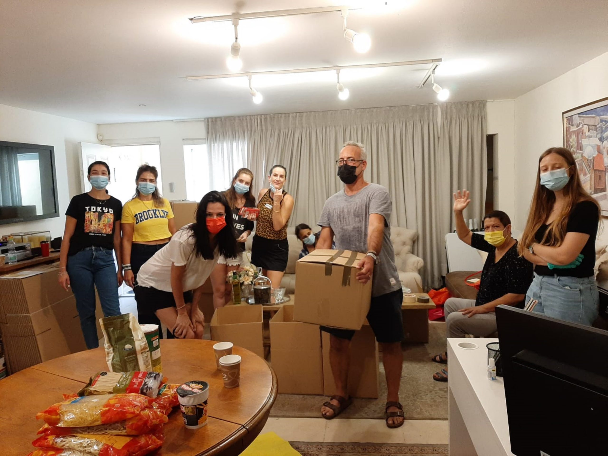 "עמותת שניר" מגייסת מתנדבים באזור דרום הארץ לטובת ביקורי בית בבתים של נזקקים וחלוקת סלי מזון