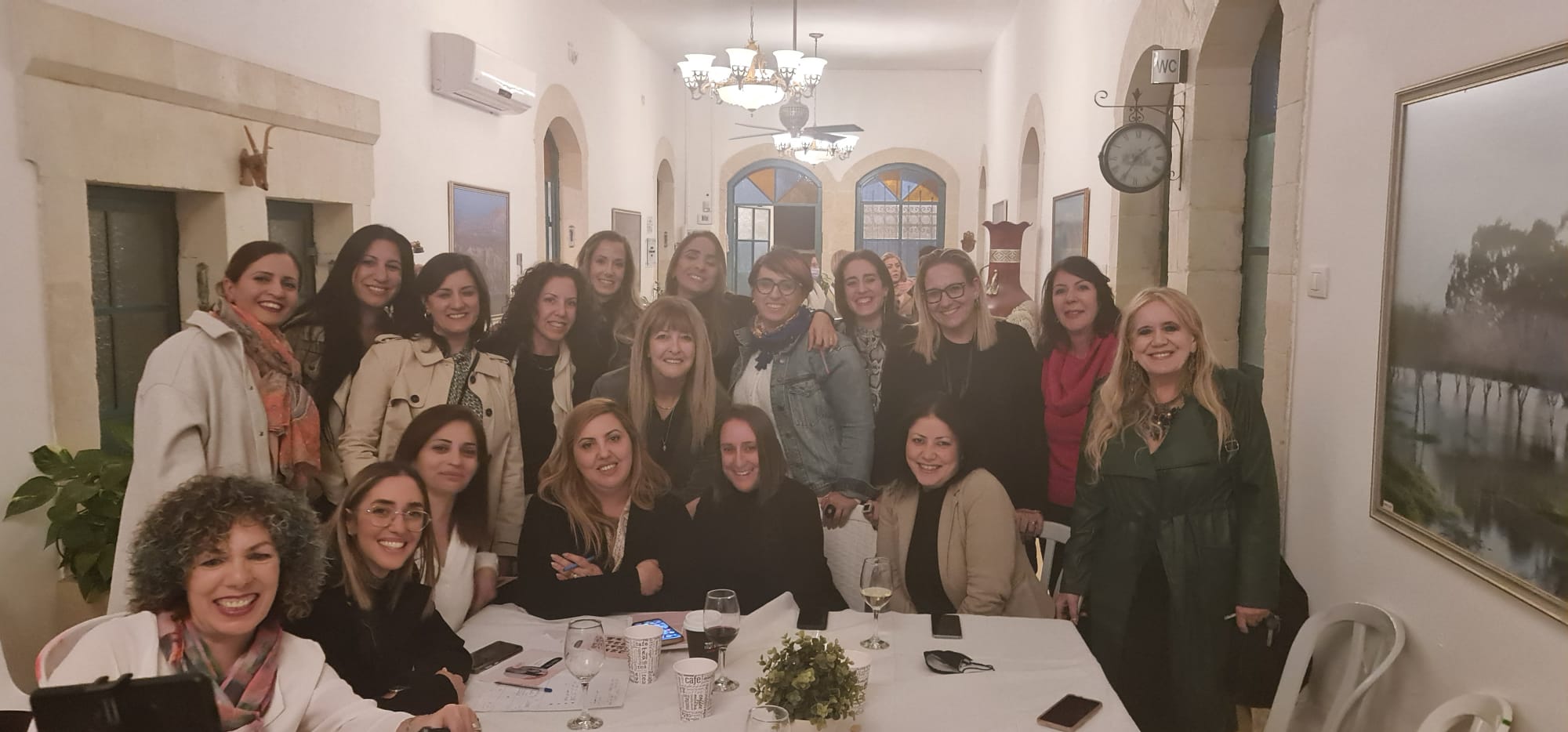 קהילת מחוברות: בשורה משמחת מפורום נשות העסקים  BR7