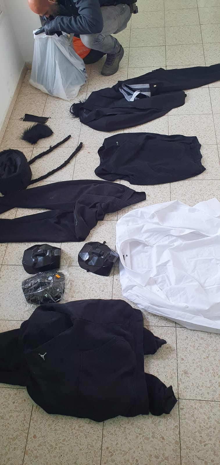 7 חשודים  נעצרו הבוקר במסגרת חקירה שמתנהלת בשדרות בחשד למספר אירועי הצתה