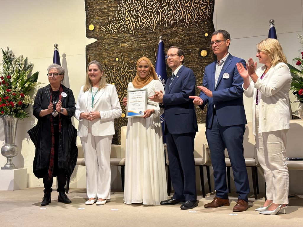 סיהם שליבי אלחאוסה נבחרה לאחות מצטיינת נשיא המדינה לשנת 2023