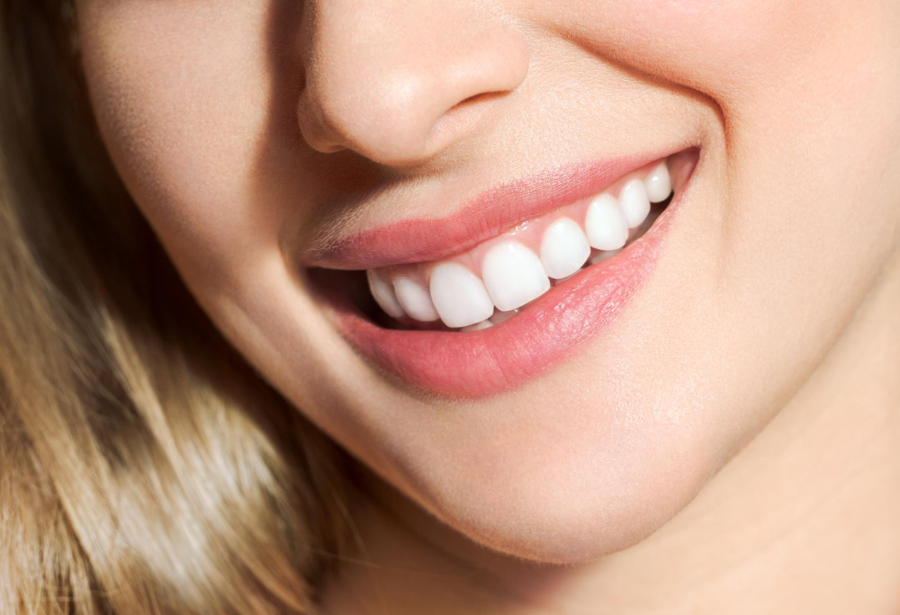 הסיבות בגינן שיטת אינויזליין ליישור שיניים היא הטיפול האורתודונטי הטוב ביותר