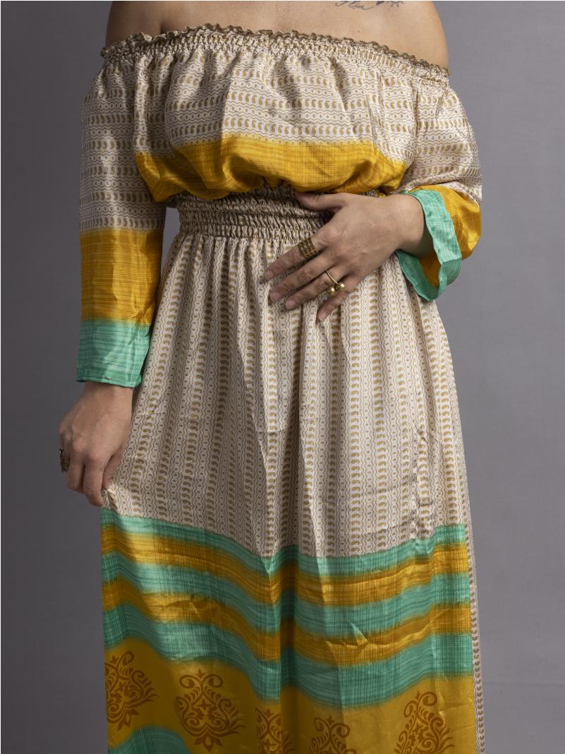 Abito Lungo Etnico con Scollo a Barca ocra e verde – Radha