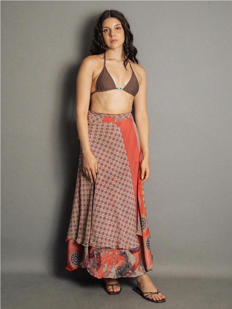 Gonna etnica lunga a portafoglio quadrati – India