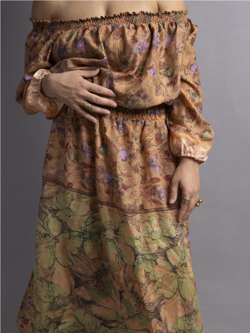 Abito Lungo Etnico con Scollo a Barca fiori – Radha