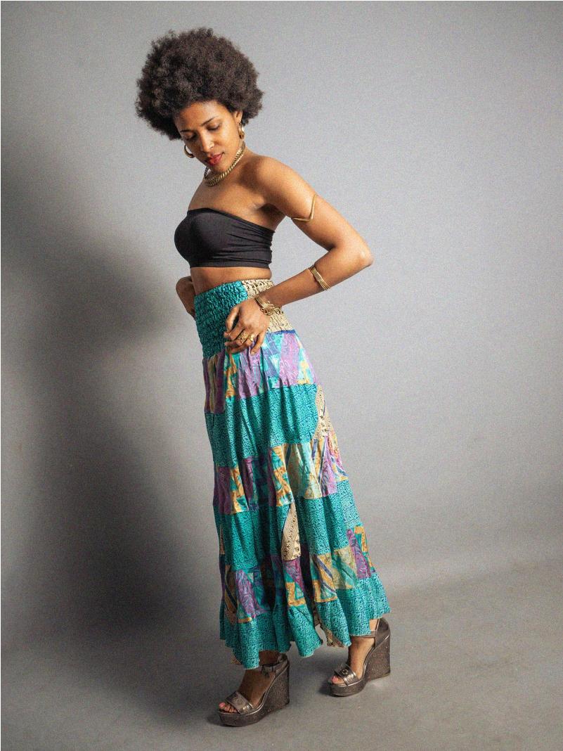 Gonna etnica a balze celeste – Hippie