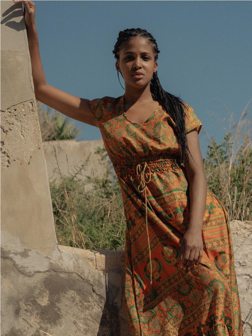  Abito lungo a girocollo - Agra