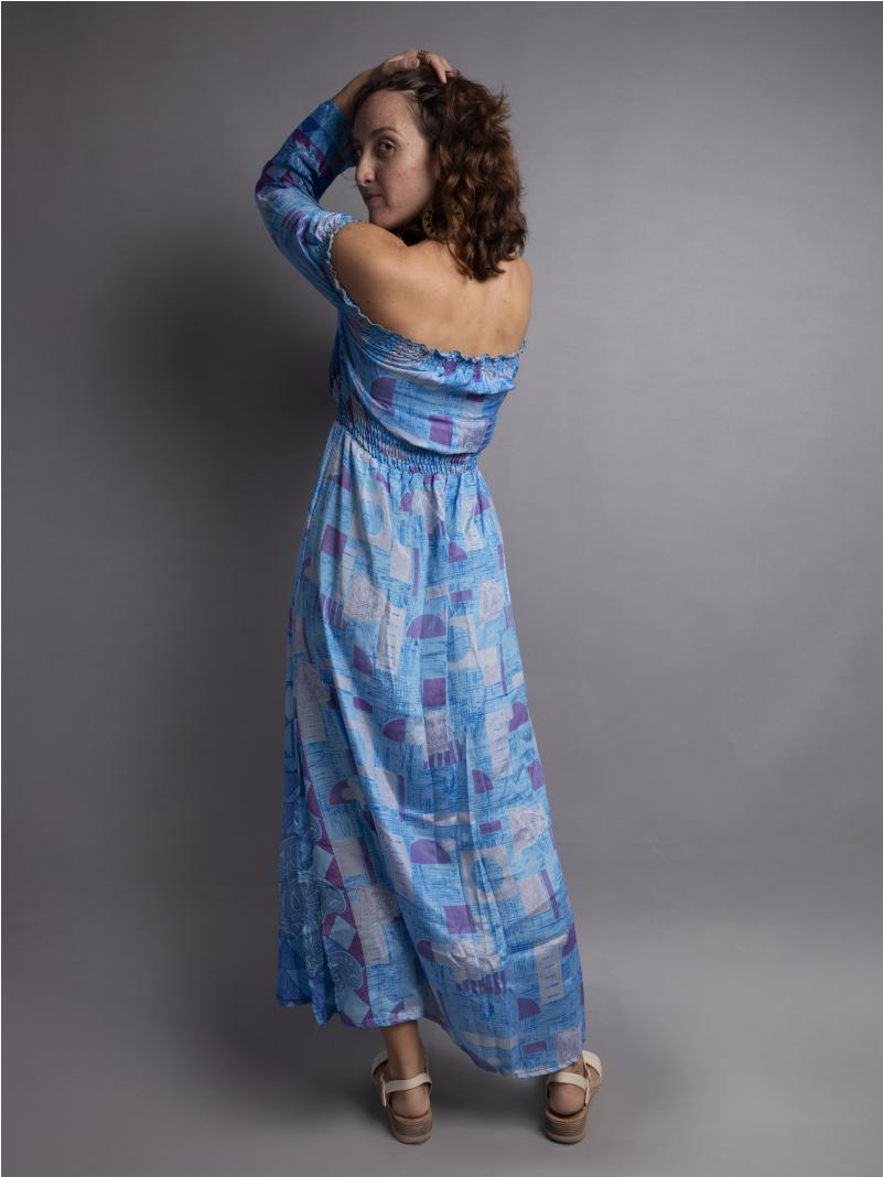 Abito Lungo Etnico con Scollo a Barca celeste – Radha