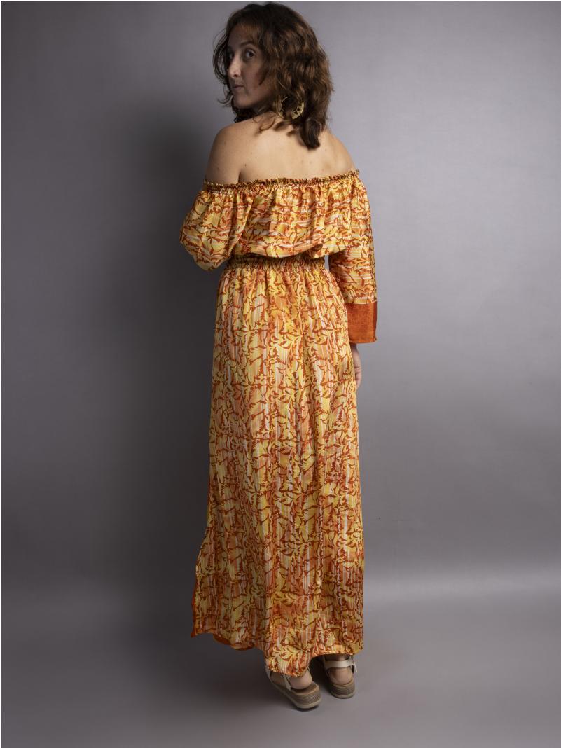 Abito Lungo Etnico con Scollo a Barca arancione – Radha