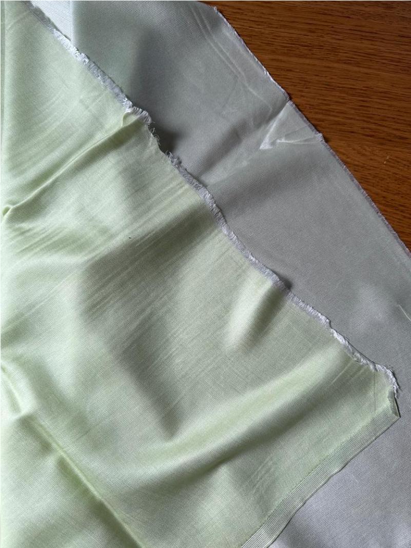 Sciarpa in Seta e Viscosa Double Face - Verde primavera