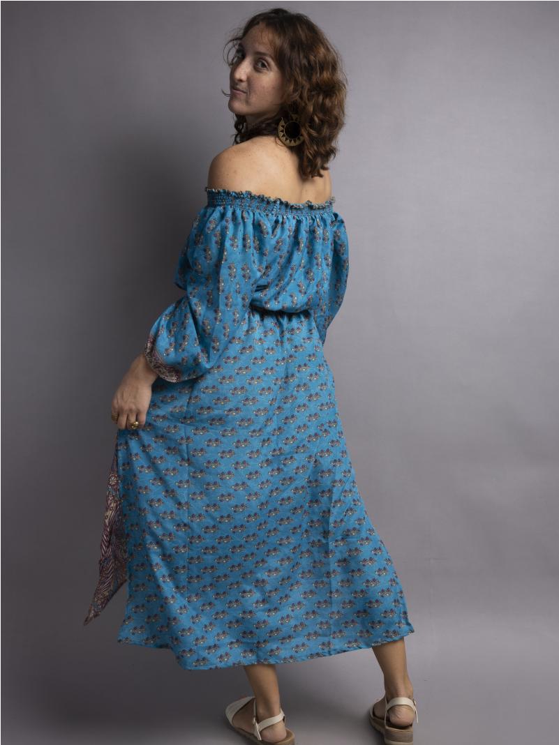 Abito Lungo Etnico con Scollo a Barca azzurro – Radha