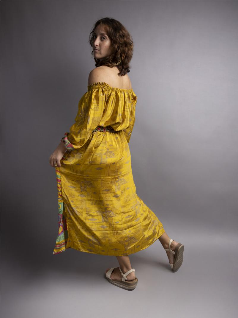 Abito Lungo Etnico con Scollo a Barca giallo – Radha