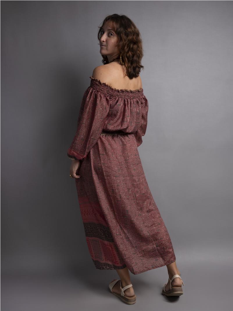 Abito Lungo Etnico con Scollo a Barca rosa antico – Radha