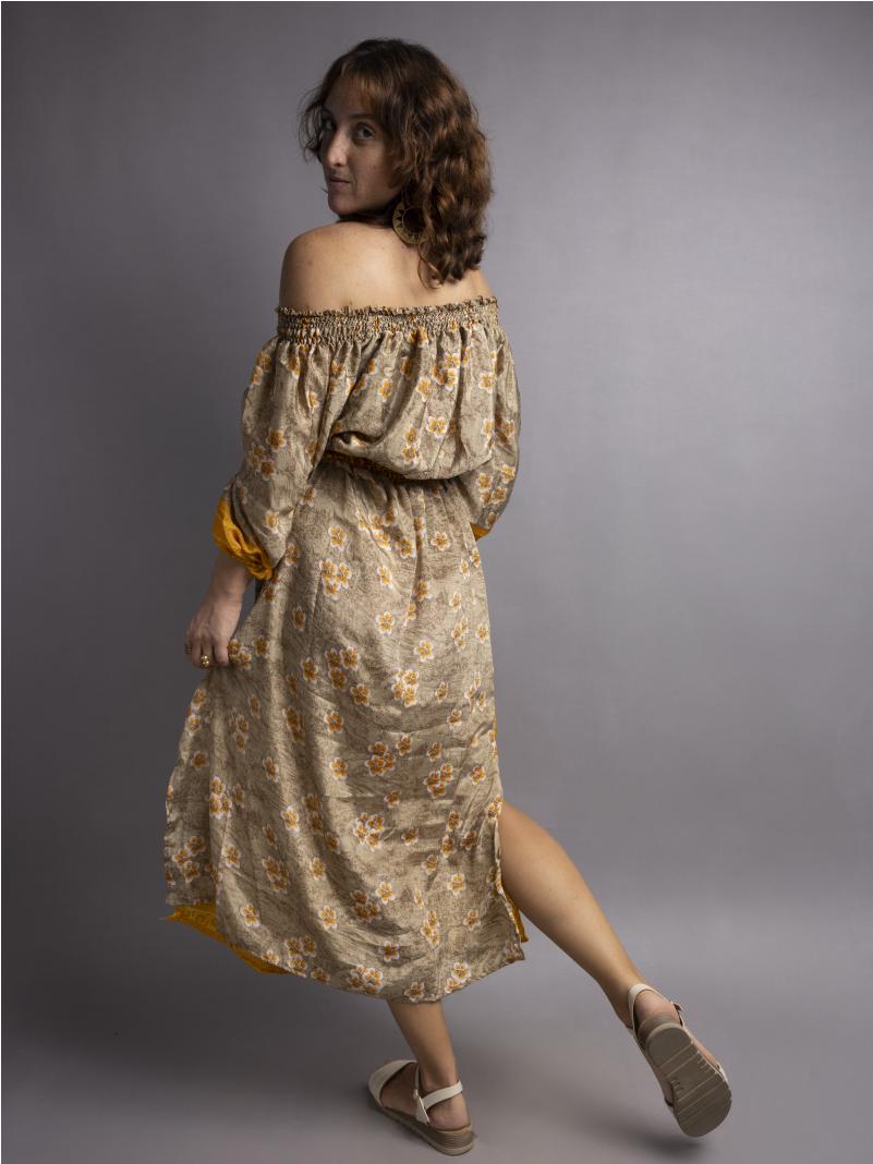 Abito Lungo Etnico con Scollo a Barca ocra e giallo – Radha