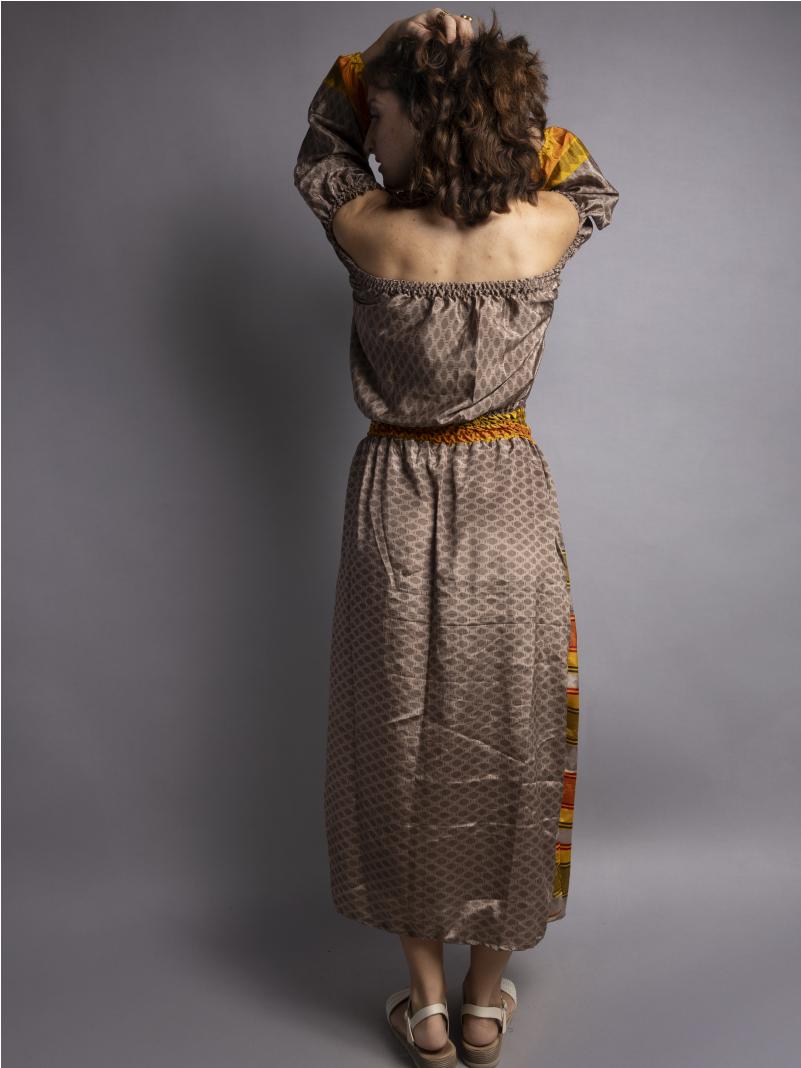 Abito Lungo Etnico con Scollo a Barca ocra giallo e arancione – Radha