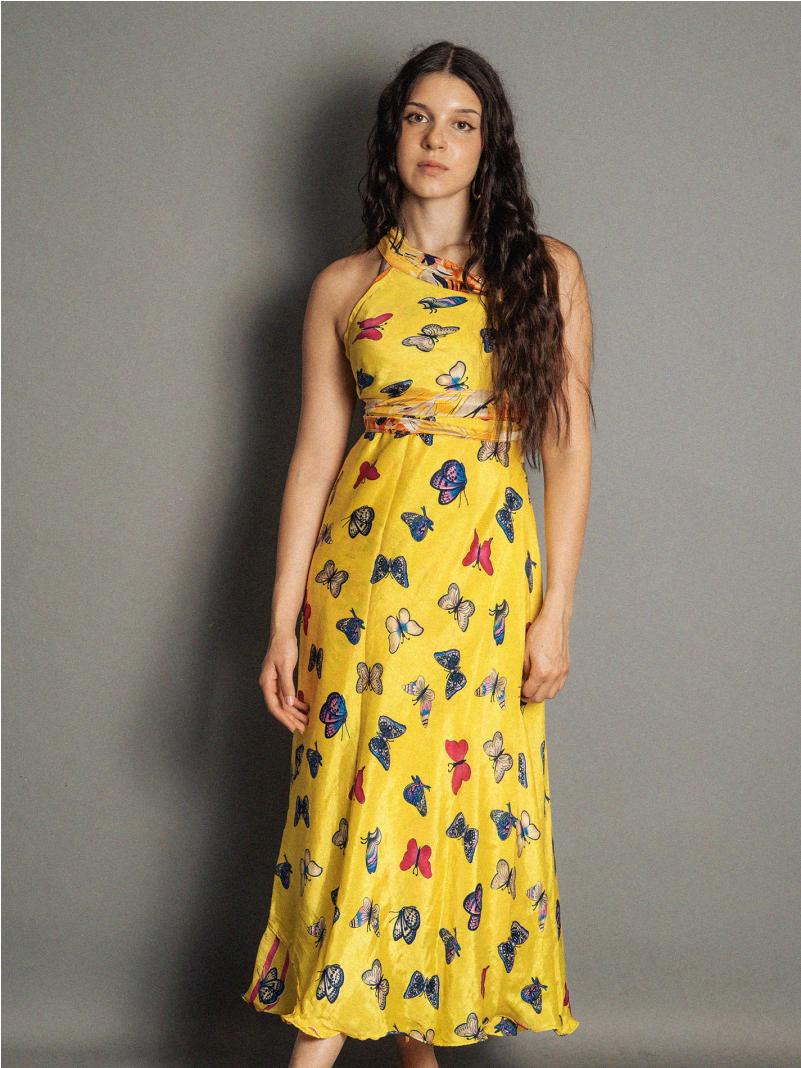 Gonna etnica lunga a portafoglio giallo – India