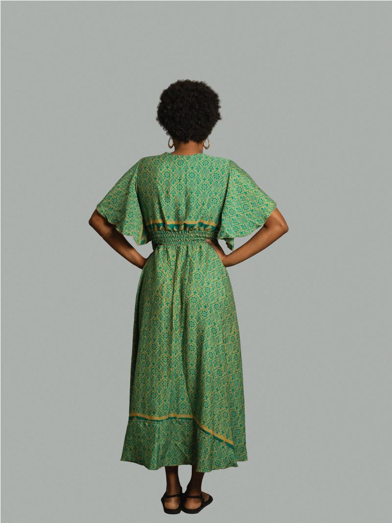 Abito lungo maniche corte verde - Parvati