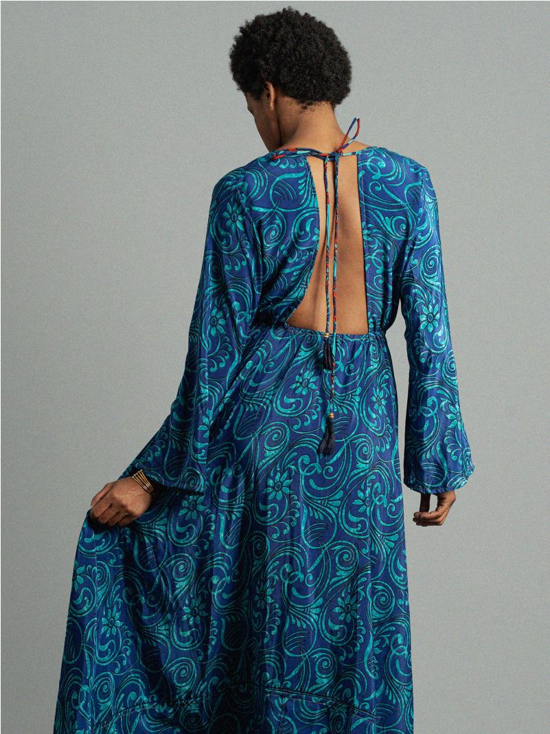 Abito con schiena scoperta blu – Sikh