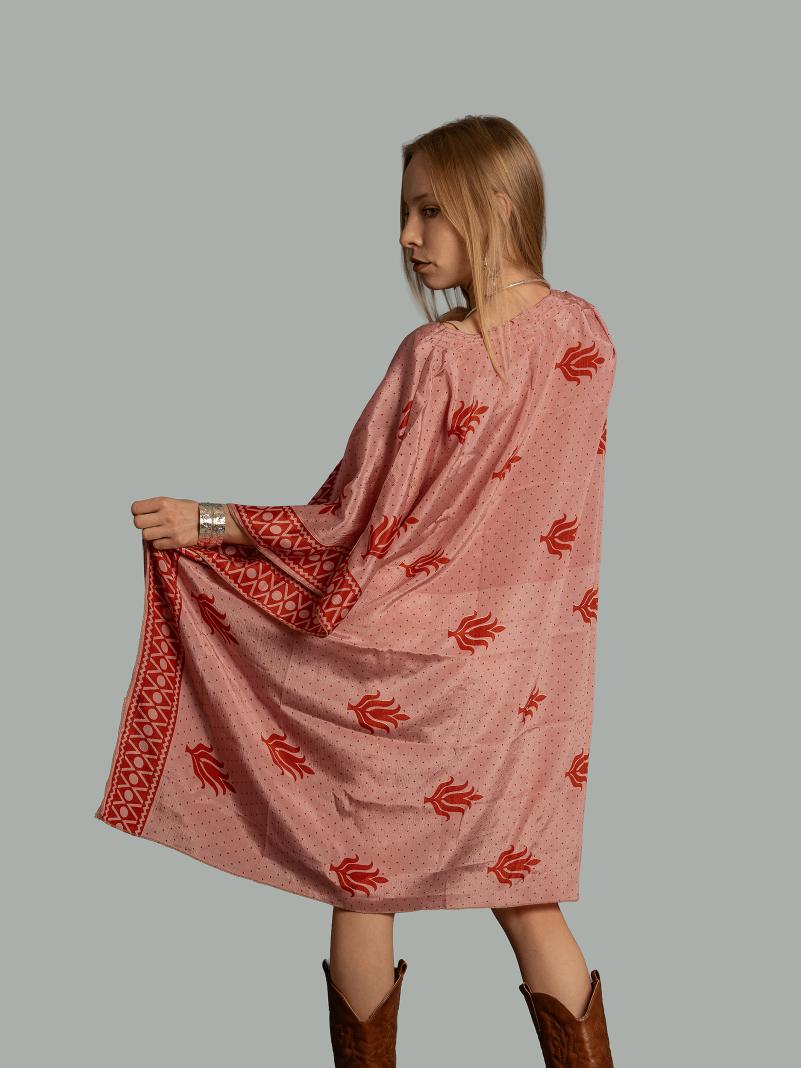 Caftano rosso e rosa