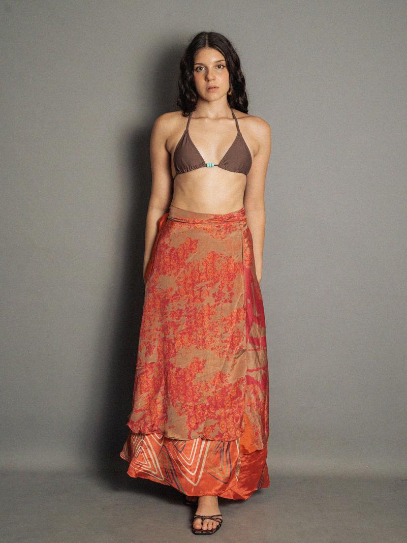 Gonna etnica lunga a portafoglio rosso – India