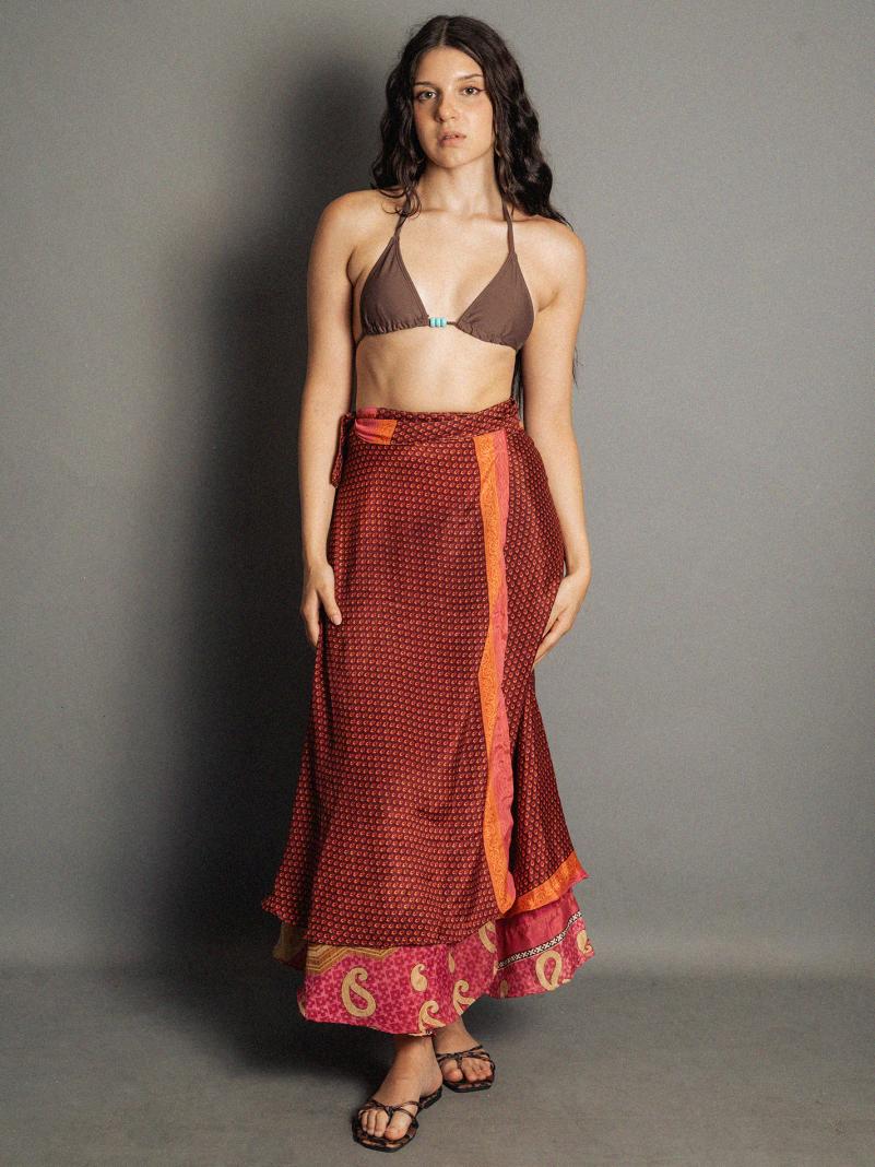 Gonna etnica lunga a portafoglio rosso – India