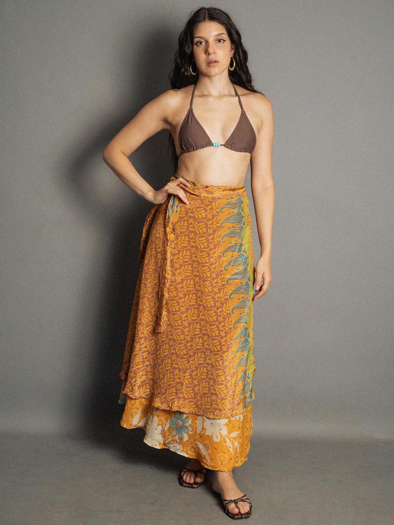 Gonna etnica lunga a portafoglio giallo – India