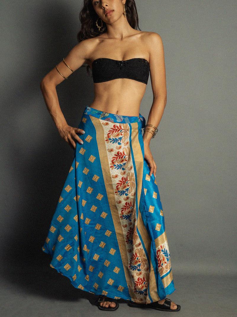 Gonna etnica lunga a portafoglio blu – India