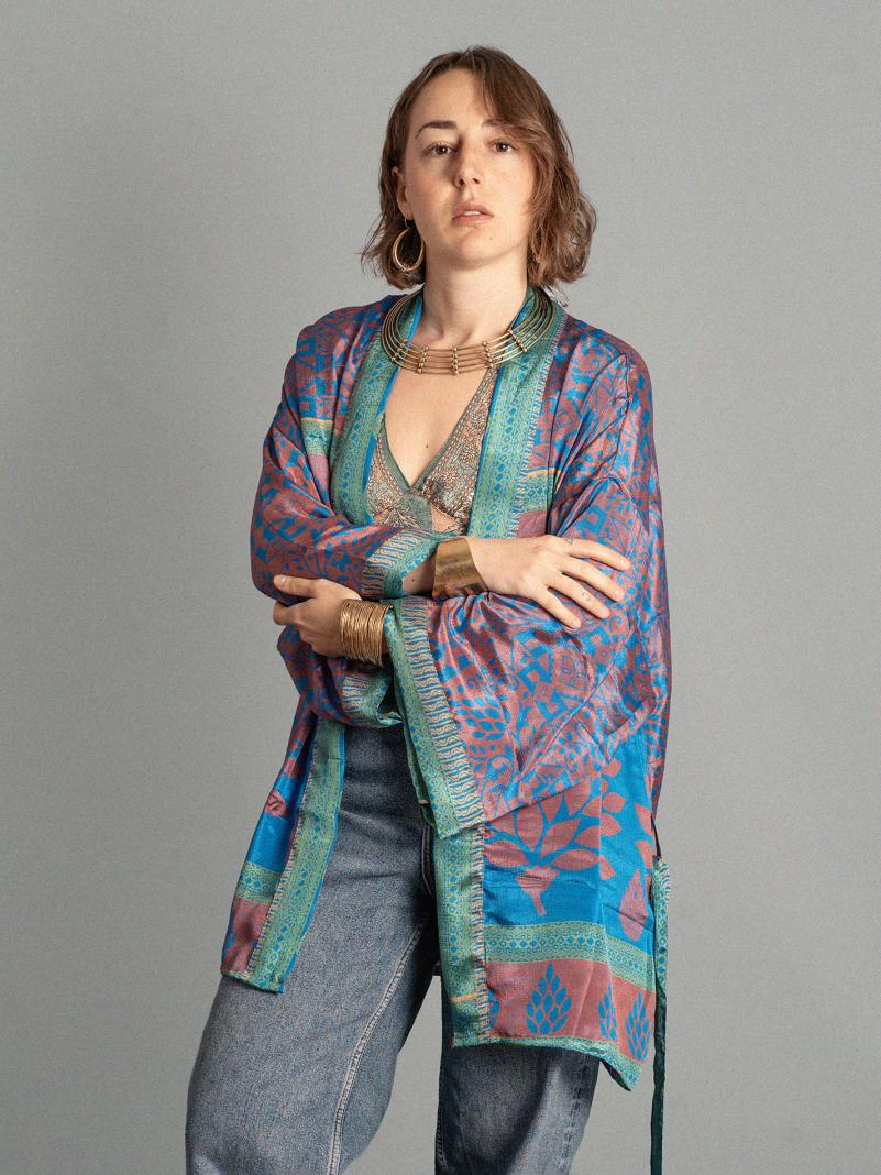 Kimono corto blu e rosso - Kerala
