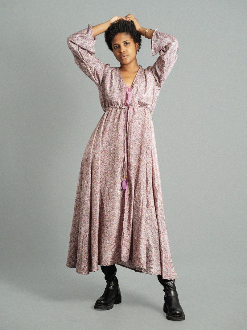 Abito con schiena scoperta lilla – Sikh