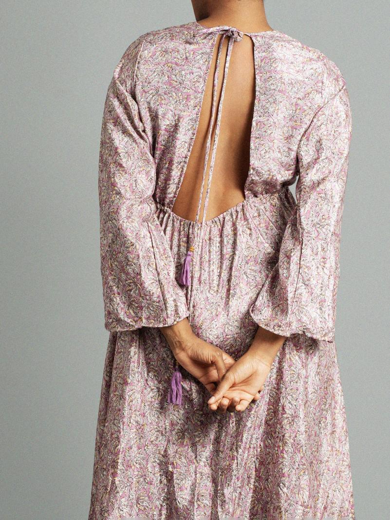 Abito con schiena scoperta lilla – Sikh