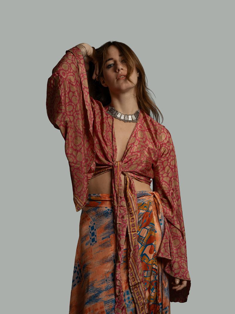 Wrap Top Manica larga corallo – Gandhi