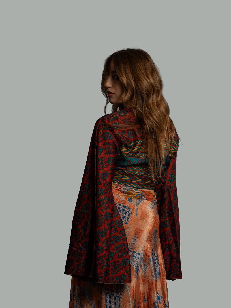 Wrap Top Manica larga rosso – Gandhi