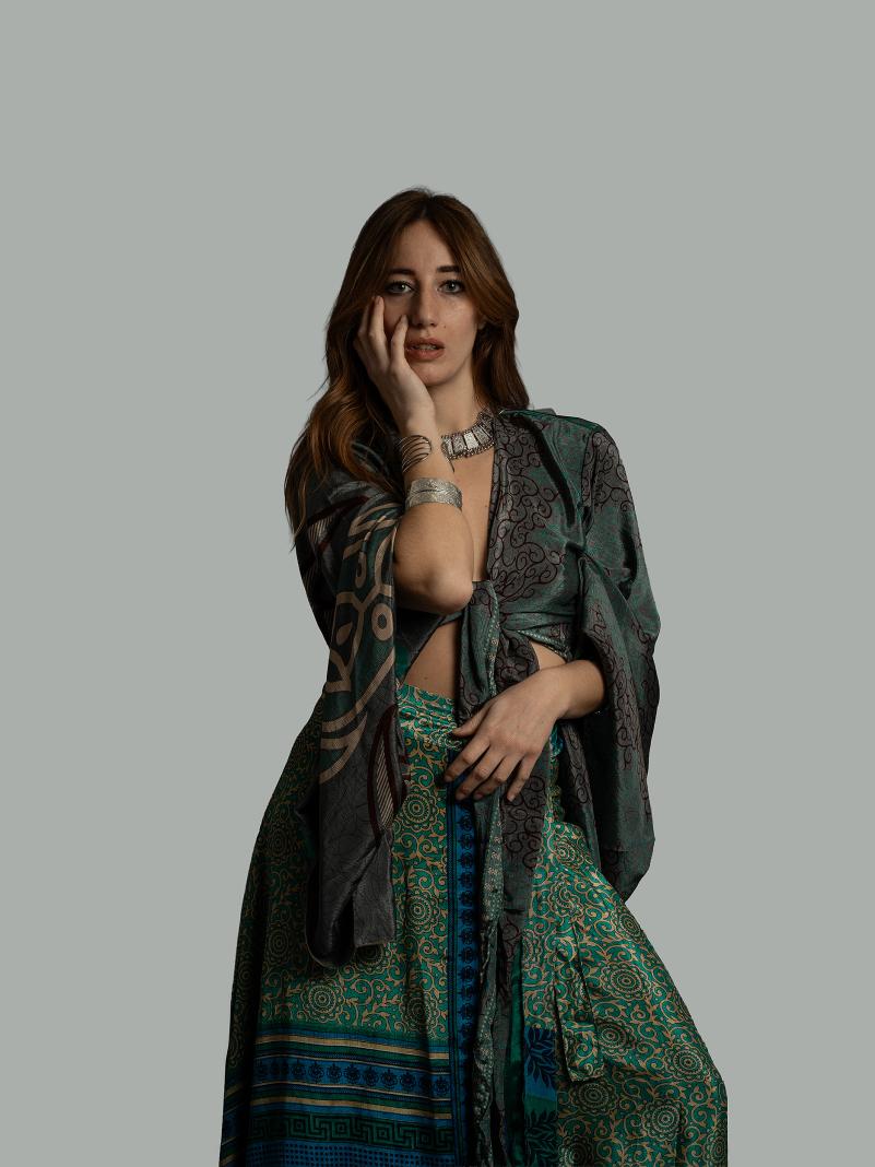 Wrap Top Manica larga verde – Gandhi